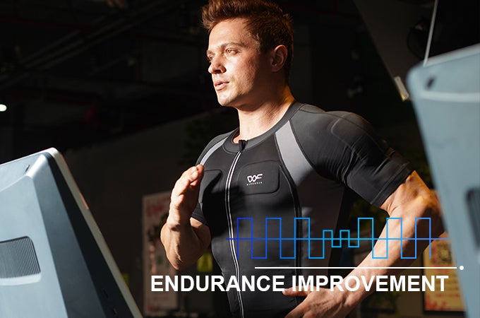 着るだけで運動を効率的にサポート。次世代EMSスーツ WisenFit