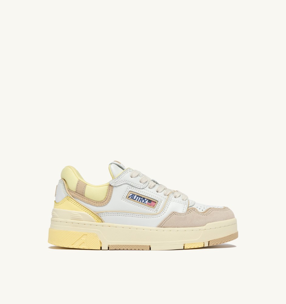 Autry Clc Low Sneakers In White Leather And Suede