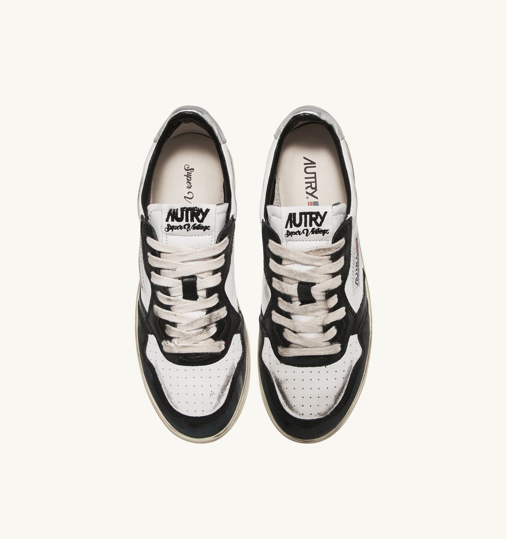 Autry Medalist Low Super Vintage Sneakers In White Black And Silver Le