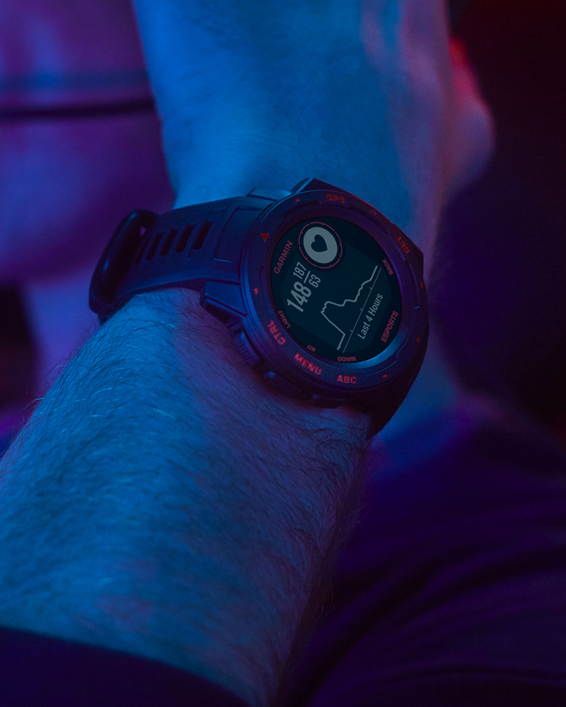 Instinct Esports Edition | スマートウォッチ | Garmin 日本