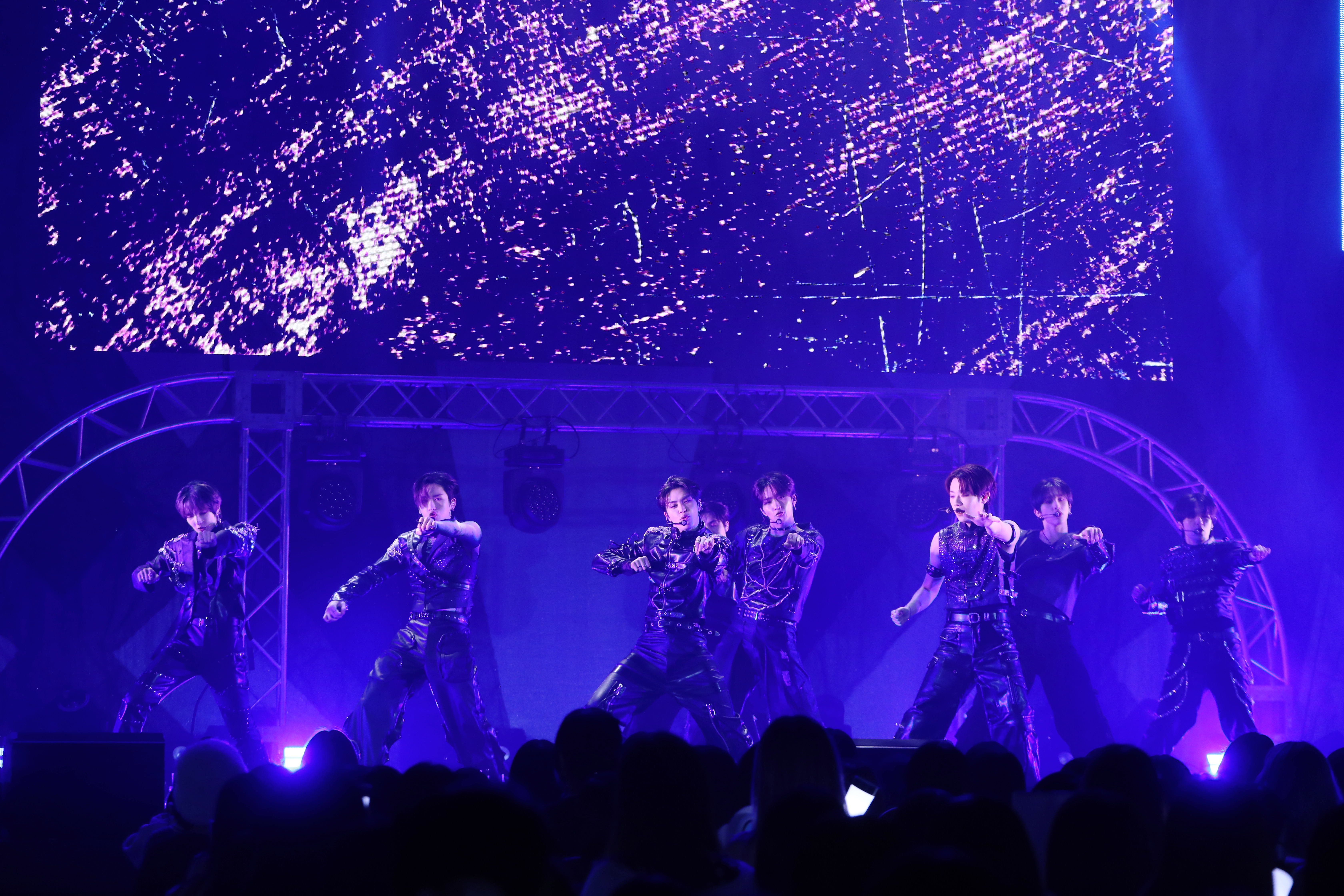 EPEXが大盛況に終えた日本公演！熱狂的な声援で包まれたZepp DiverCity