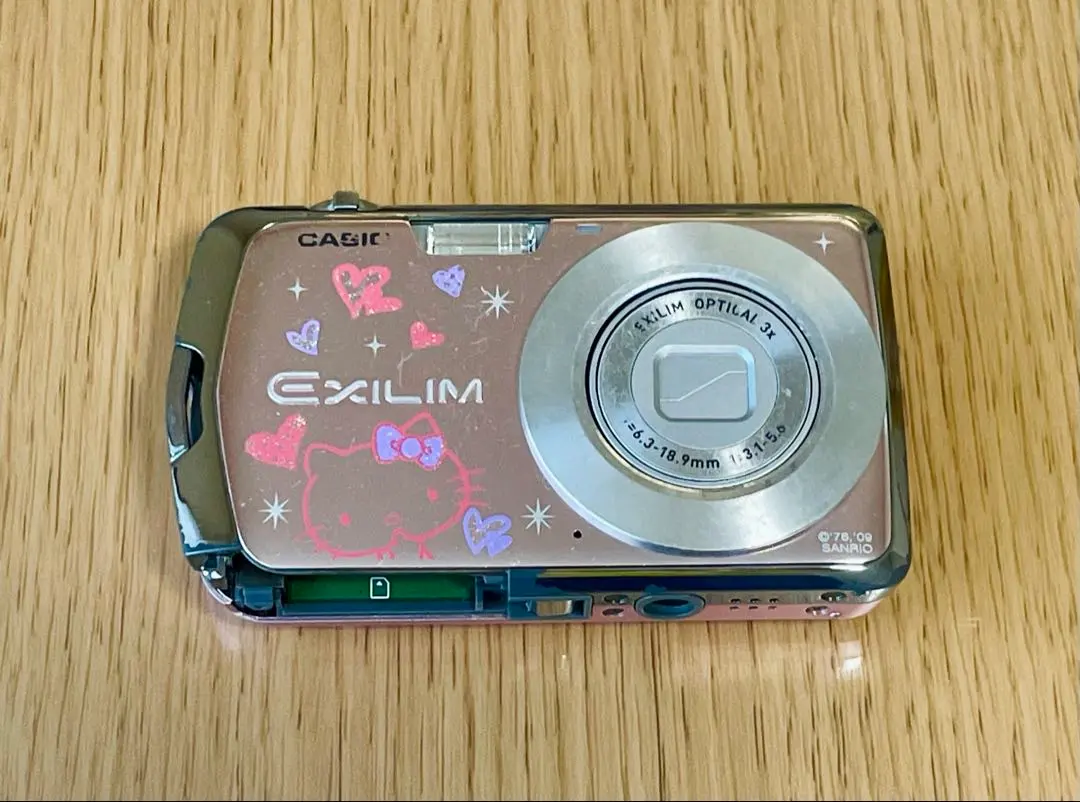 2026年最新】ハローキティ デジカメ カシオの人気アイテム - メルカリ