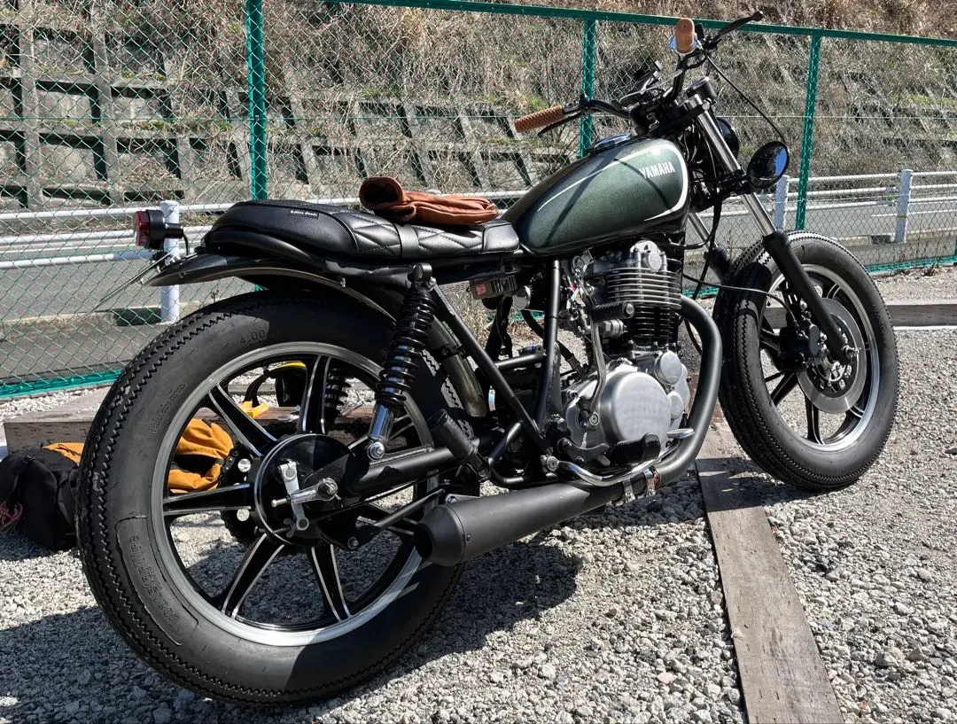 F*n様 SR400 500ピストン2個、エンジンガード、純正パーツなどガレ