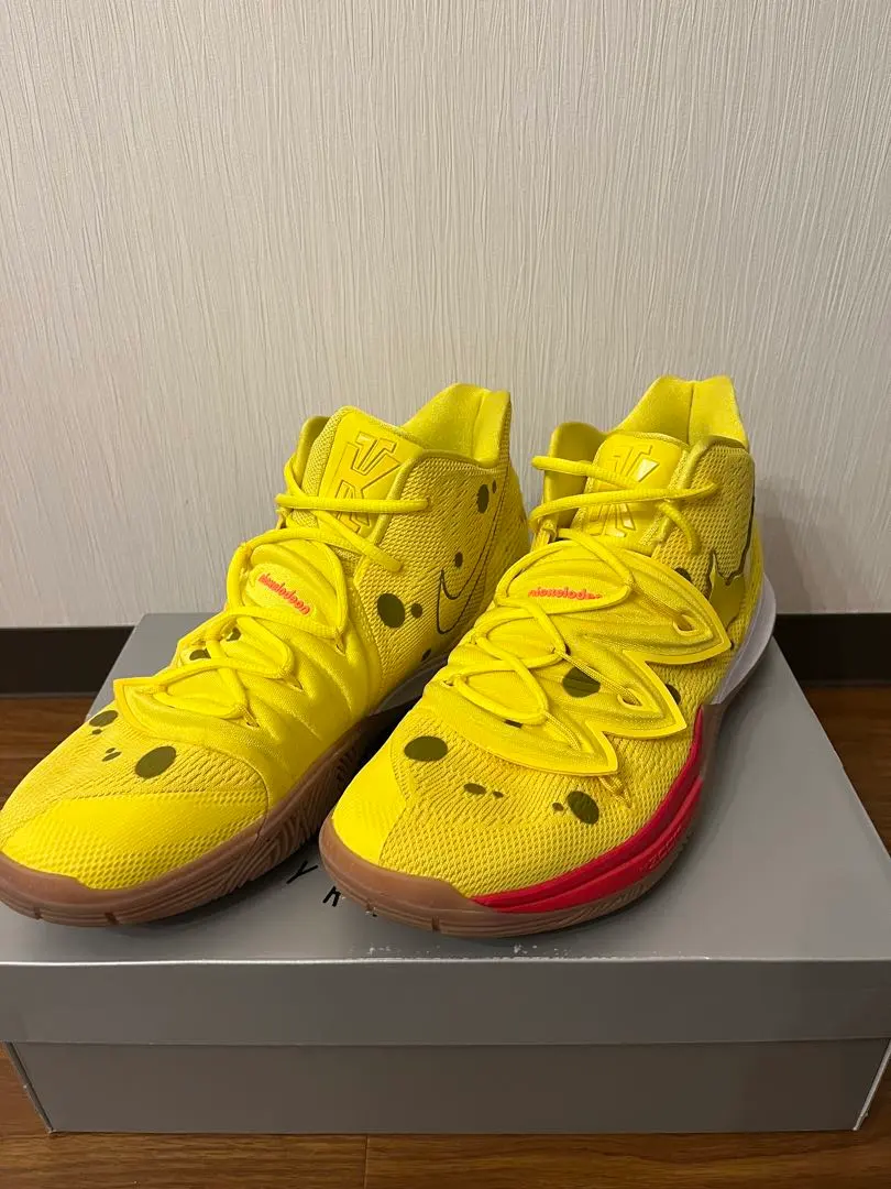 2026年最新】kyrie 5 spongebobの人気アイテム - メルカリ