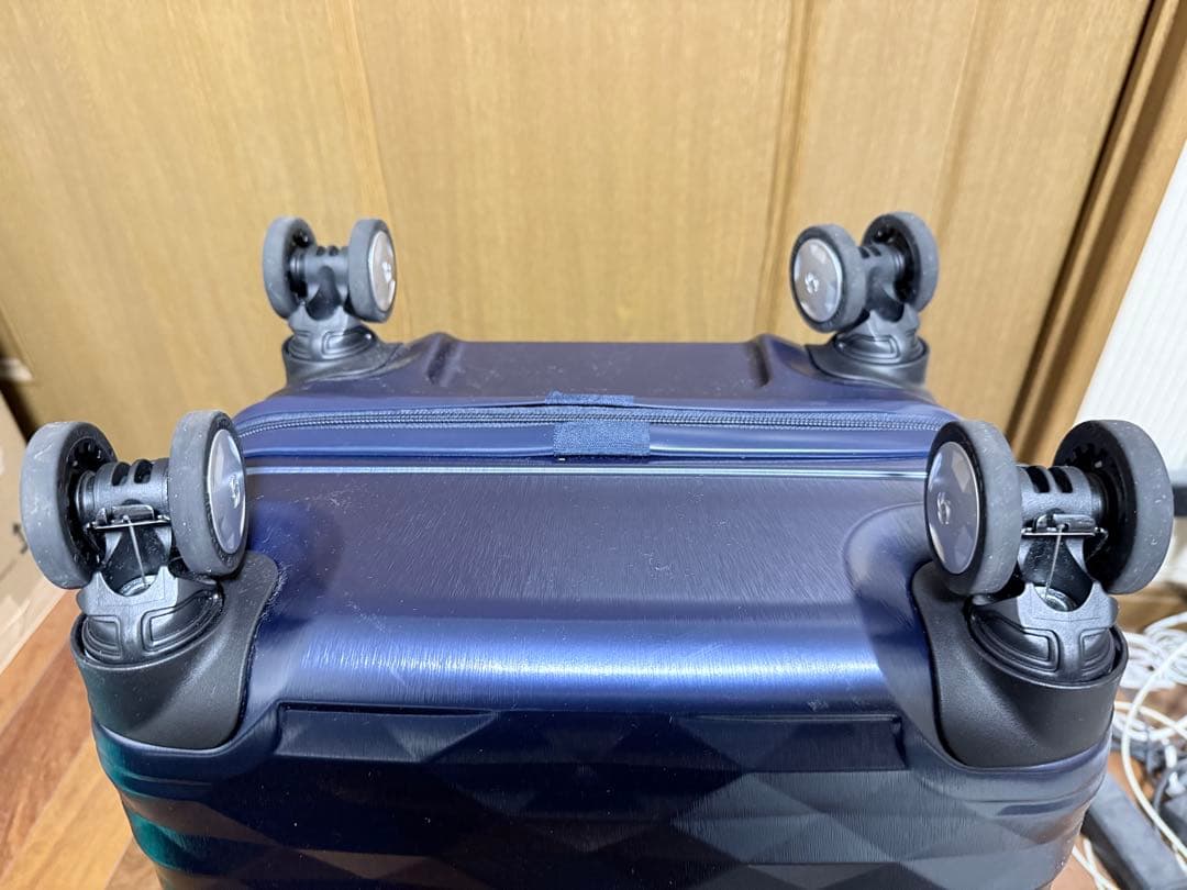極美品】サムソナイト ポリゴン スピナー55 - メルカリ