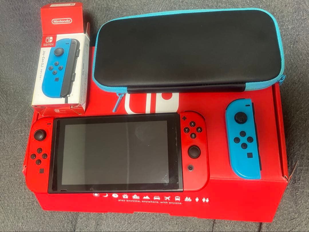 Nintendo Switch 本体 箱、キャリングケース付き　ジャンク扱い Amazon.co.jp: 【任天堂純正品】Nintendo Switch 2 キャリングケース