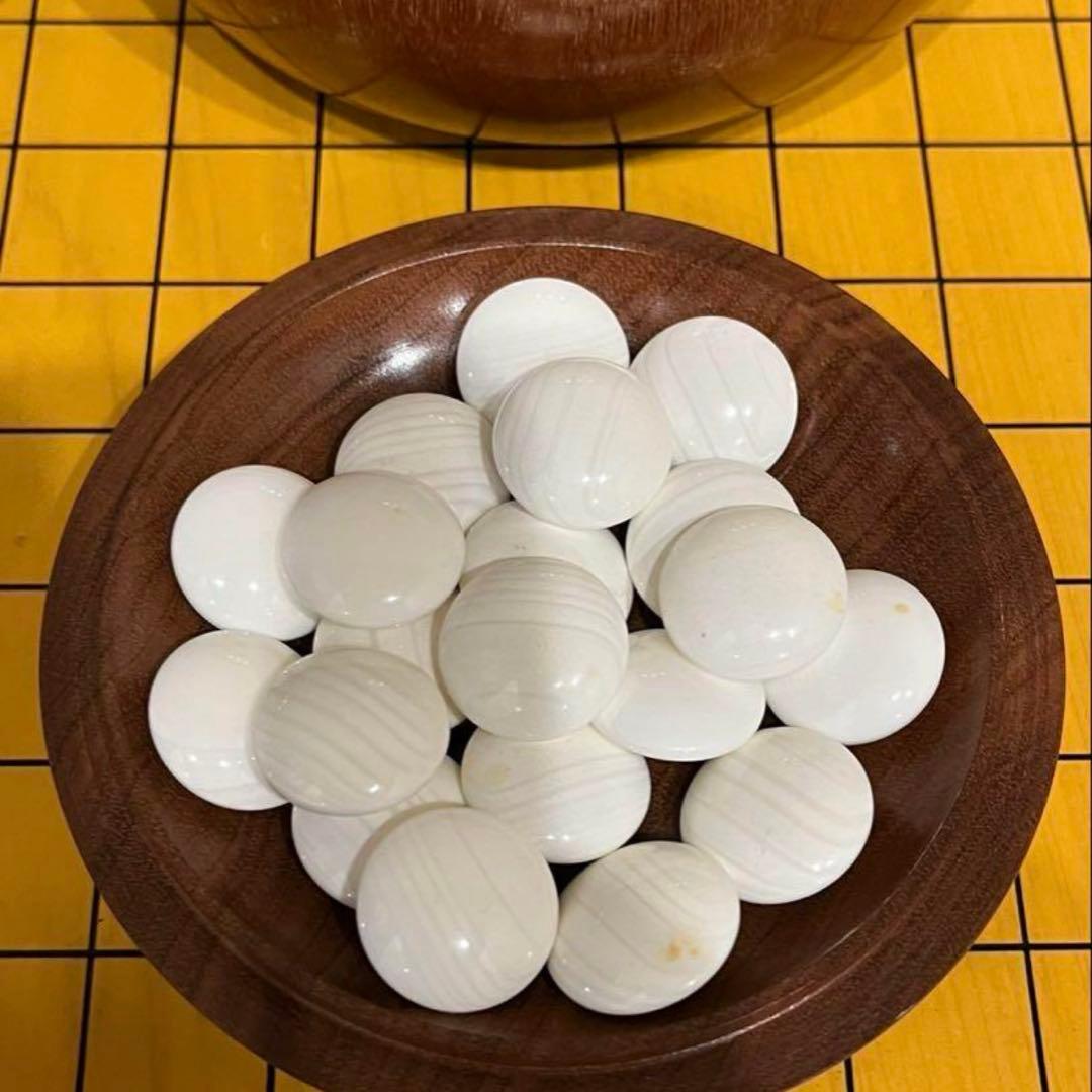 【送料込み】碁笥 懐志作 蛤碁石 那智黒　木箱付 囲碁　碁石 楽天市場】囲碁セット 新かや2寸ハギ足付碁盤セット(蛤碁石28号・欅