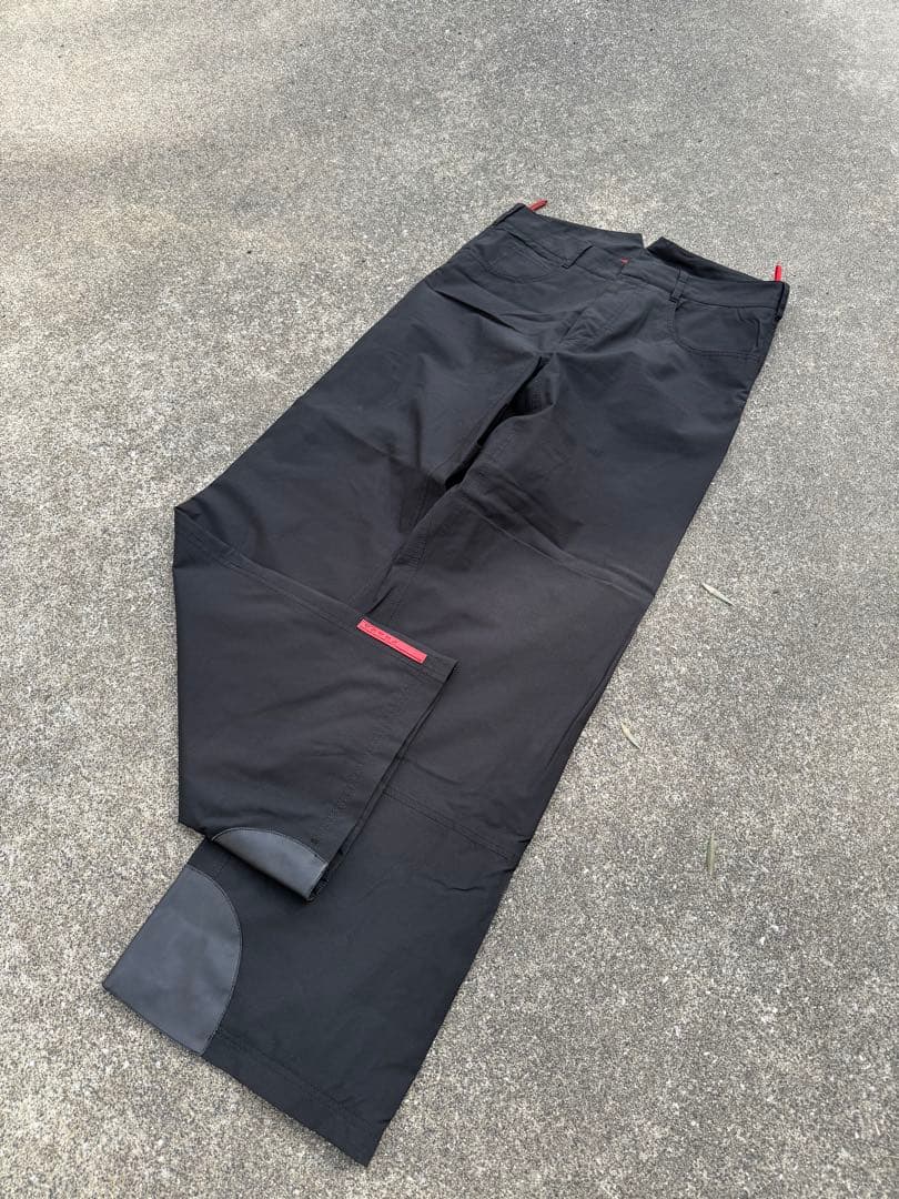 00s PRADA SPORTナイロンパンツ レザー切り替え ゴアテックス - メルカリ
