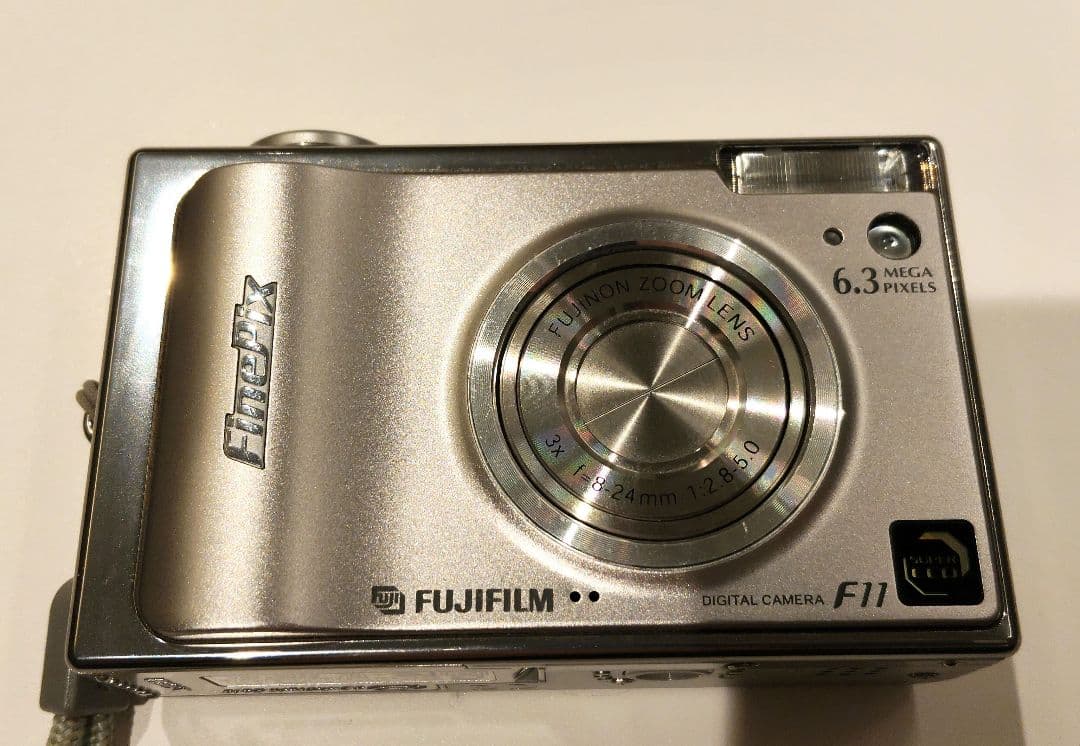 Fujifilm FinePix F11 6.3メガピクセル デジタルカメラ 楽天市場】FUJIFILM FinePix F11の通販