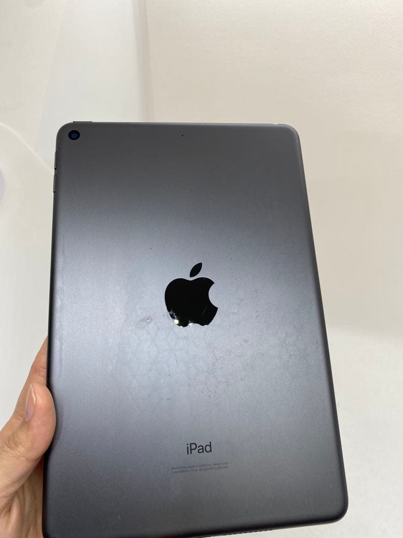 ジャンク品iPad mini 5 64GB バッテリー81% 9LM93 - メルカリ
