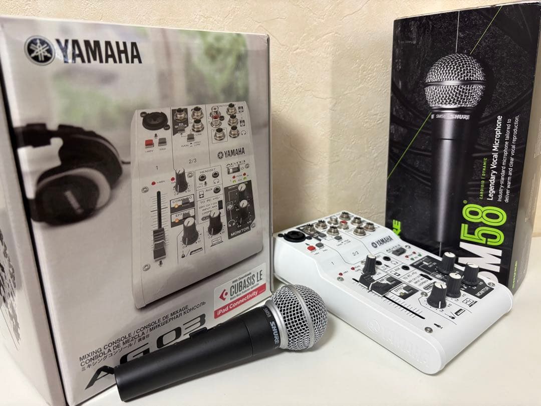 AG03 & SM58 &マイクアーム(マイクケーブル&ポップガード付属) YAMAHA AG03 / SHURE SM58 / マイクスタンド / ヘッドホン / マイク
