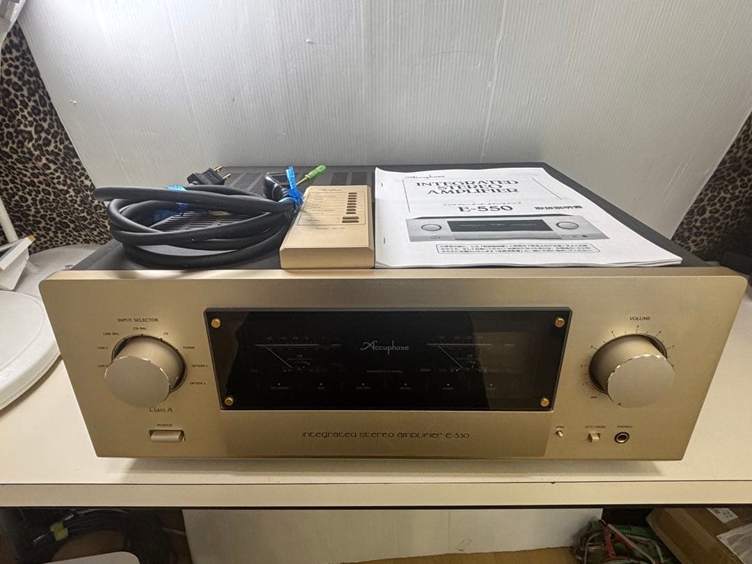 Accuphase インテグレーテッド ステレオアンプ E-530 Accuphase E-530
