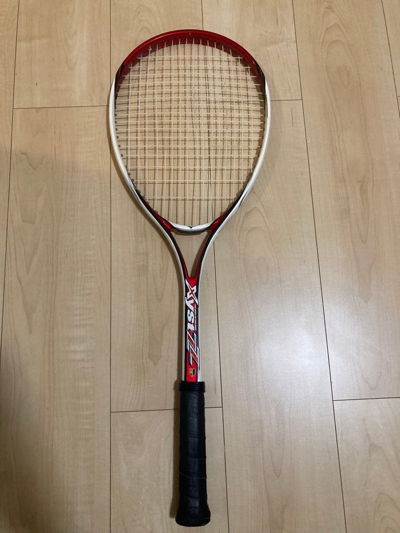 ラケット(軟式用) MIZUNO XYST ZZ 昔懐かし「ミズノ・Xyst（ジスト）ZZ」ソフトテニスラケットを使用