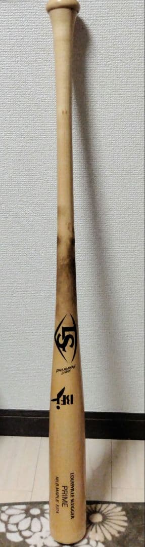 ルイスビルスラッガー硬式木製バット ルイスビルスラッガー(Louisville Slugger) 硬式野球用 木製バット