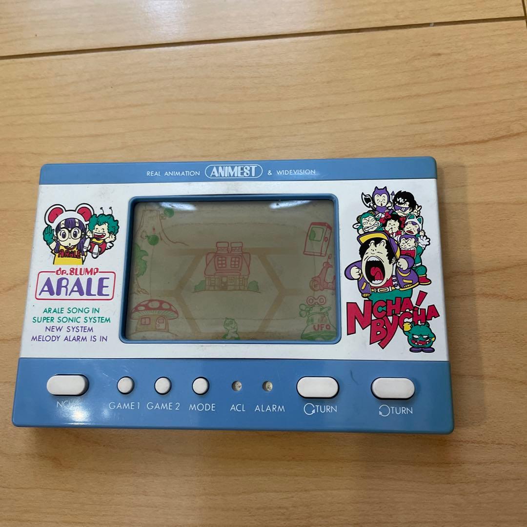 レトロ】【希少色】ゲームウォッチ アラレちゃん - メルカリ