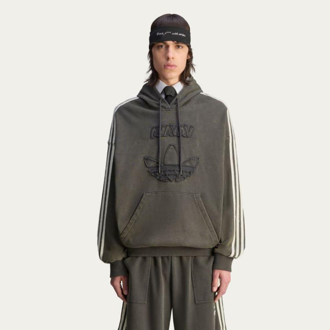 ADIDAS × AVAVAV ショルダーレス フーディ パーカー ブラック L - メルカリ