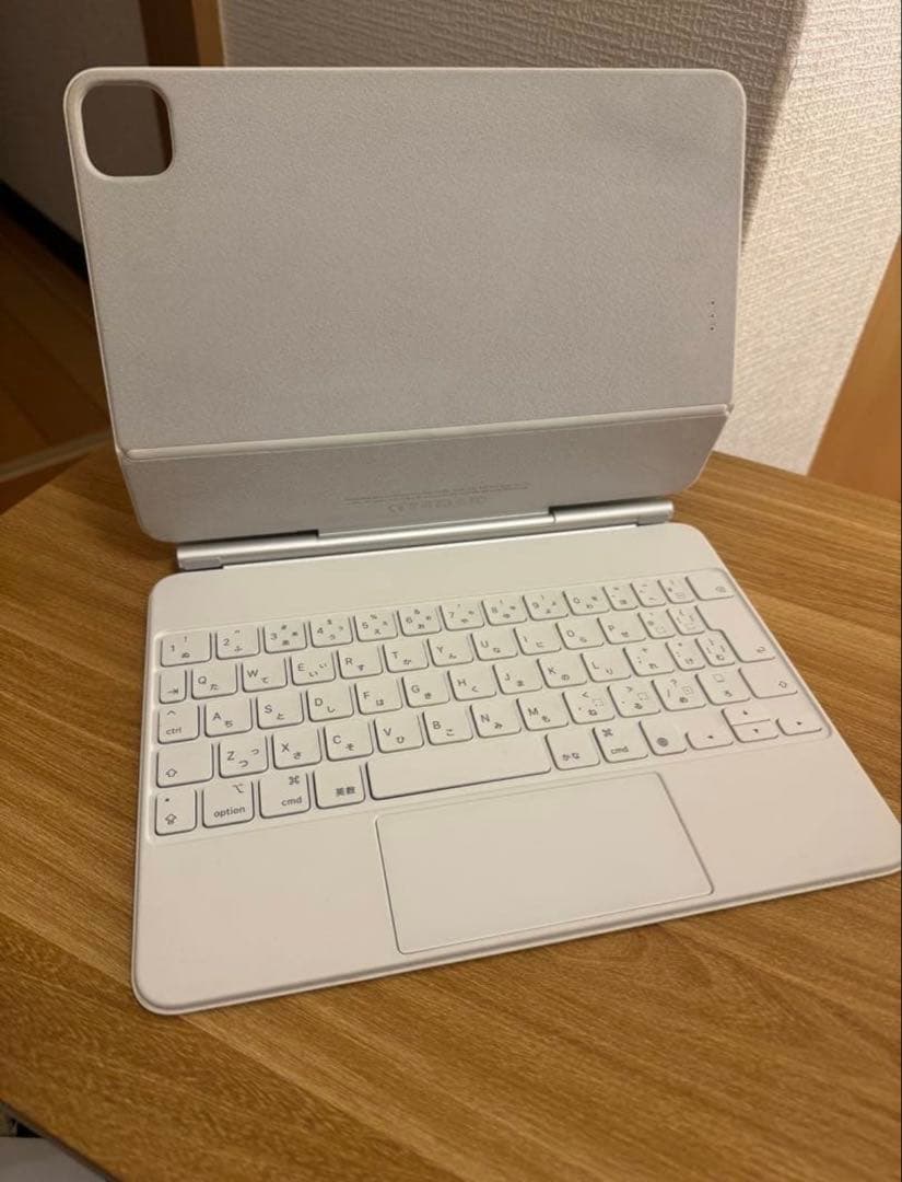 Apple Magic Keyboard iPad Pro 未使用に近い 11インチiPad Pro（M5）用Magic Keyboard - 英語（US）- ホワイト