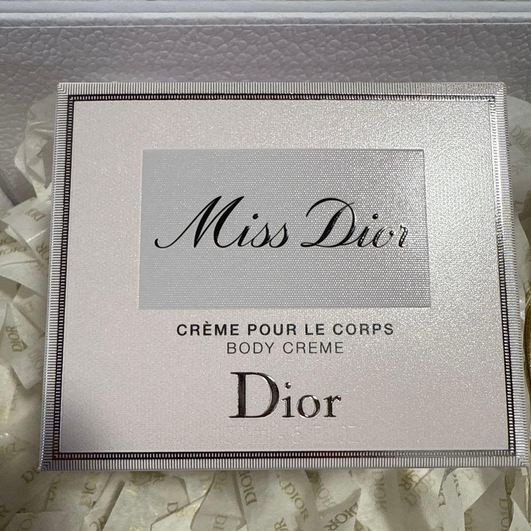 ⭐︎ＹＫＴＣ⭐︎✴︎新品未使用✴︎ミスディオール　ボディクリーム　150ml Amazon | Dior ミス ディオール ボディクリーム 150ml [並行輸入品