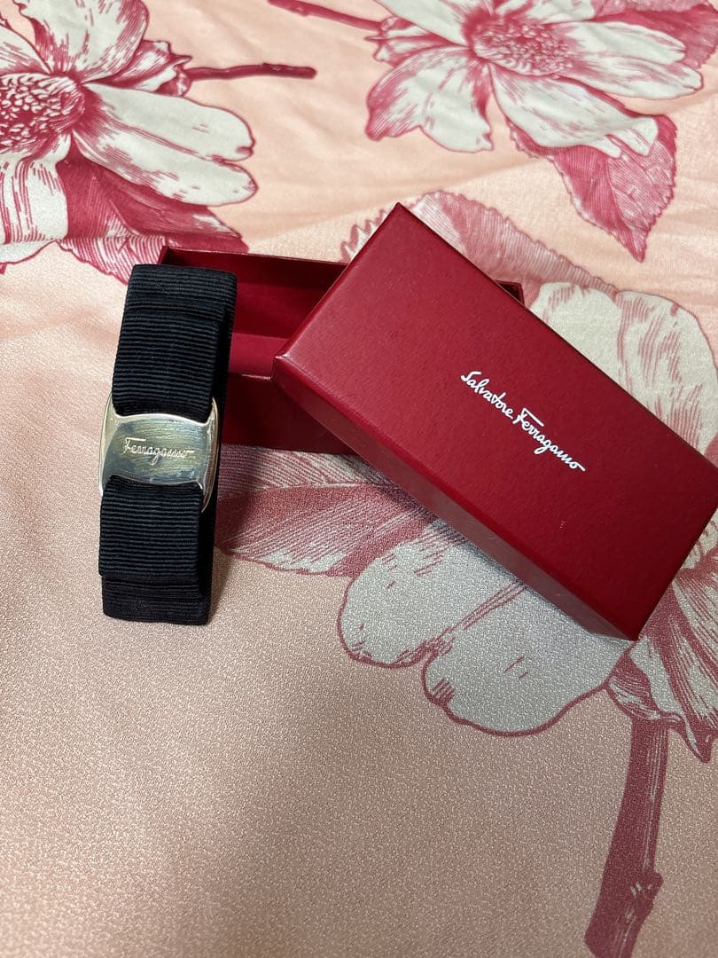 ブランド 品 通販ファッション - Salvatore Ferragamo ブラックヘア