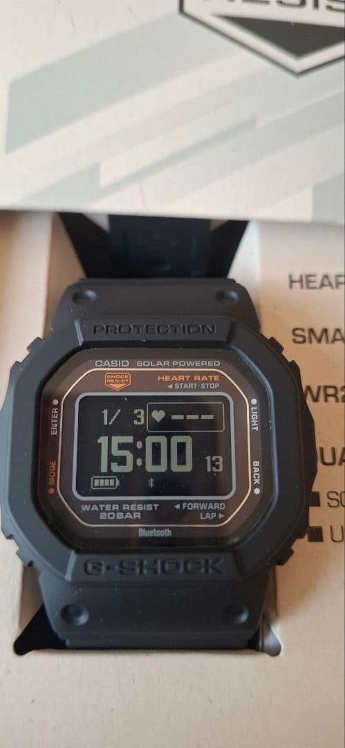 ピンクの猫CASIO G-SHOCK DW-H5600-1JR G-SHOCK カシオ Gショック DW-H5600EX-1JR G-SQUAD ハートレート