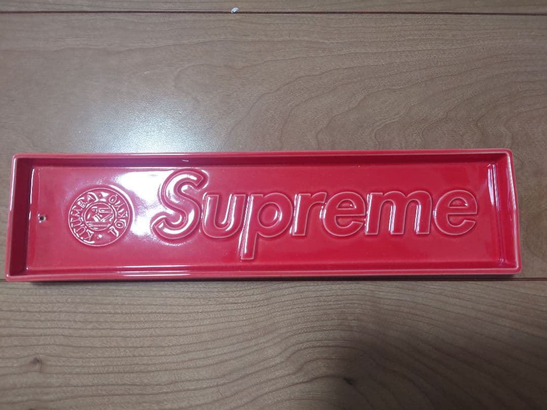 Supreme kummba お香立て 一度嗅ぐと忘れられないお香「Kuumba」がSupremeとコラボレーション