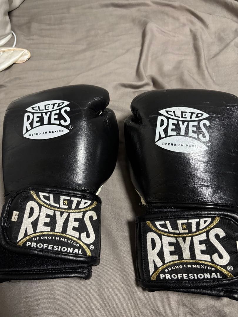 レイジェス ボクシンググローブ 10oz RAYES Reyes（レイジェス） グローブ ボクシング ベルクロ式 New 本革