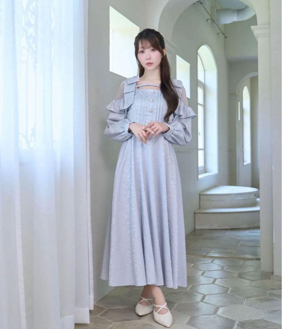Rosé Muse Lace switching jacquard dress - メルカリ