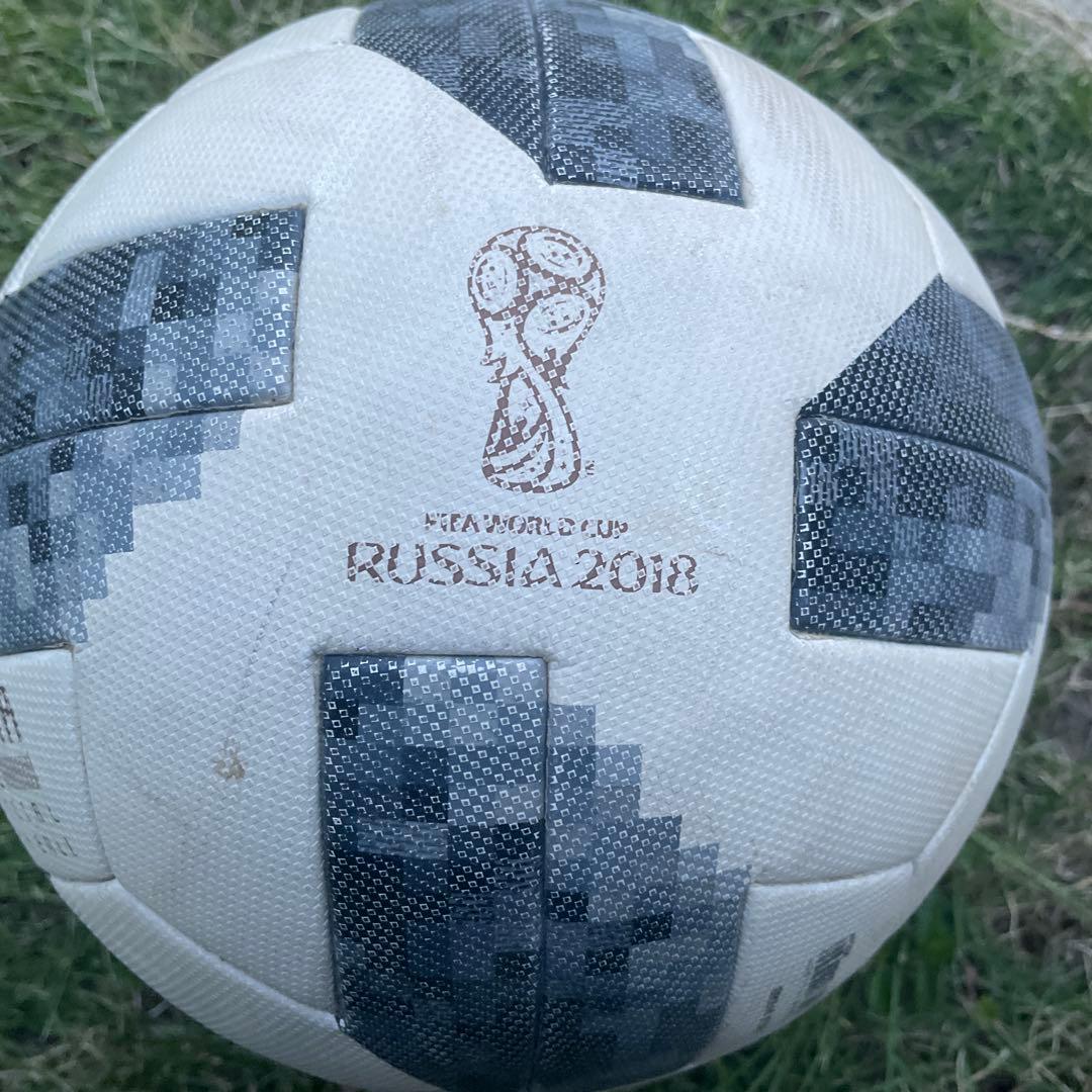 2018年ワールドカップ公式球テルスター最終値下げ 2018 FIFAワールドカップ 公式試合球「テルスター18」| サッカー