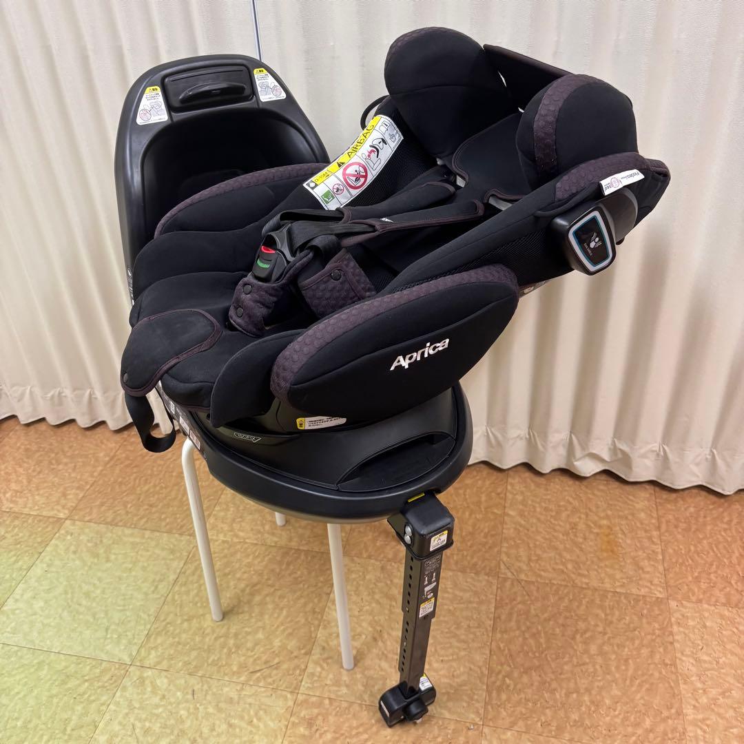 クリーニング済　☆綺麗☆　新生児OK　アップリカ　フラディアグロウ　ISOFIX フラディア グロウ ISOFIX AC | ベビーカー・チャイルドシートの