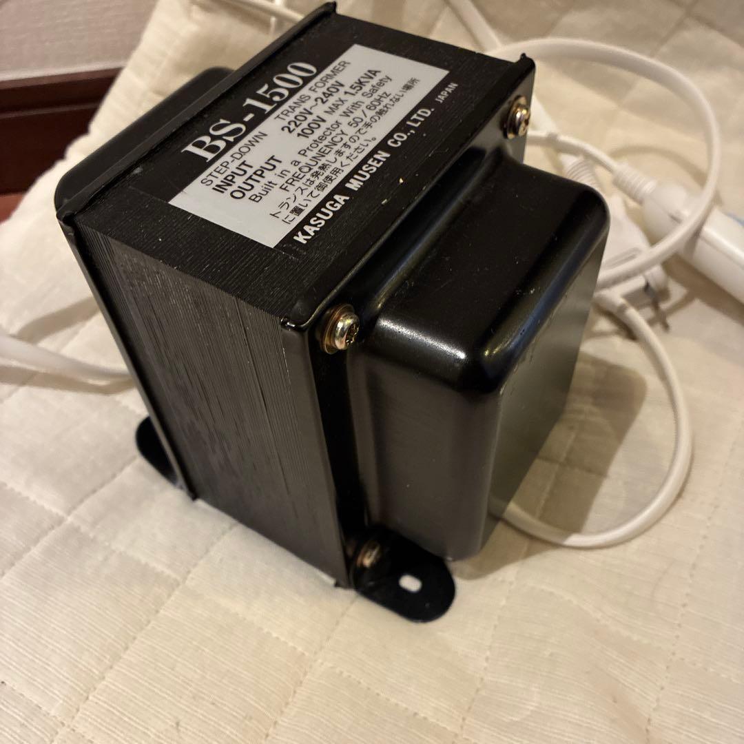 春日無線 ステップダウントランス BS-1500UPスペック 変圧器 used①