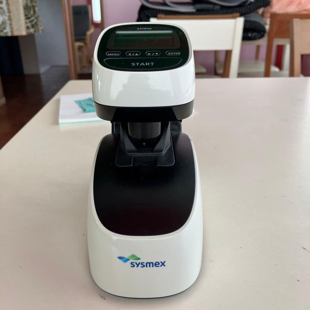 meirikupapaさん専用 アストリムフィット（血中ヘモグロビン測定器