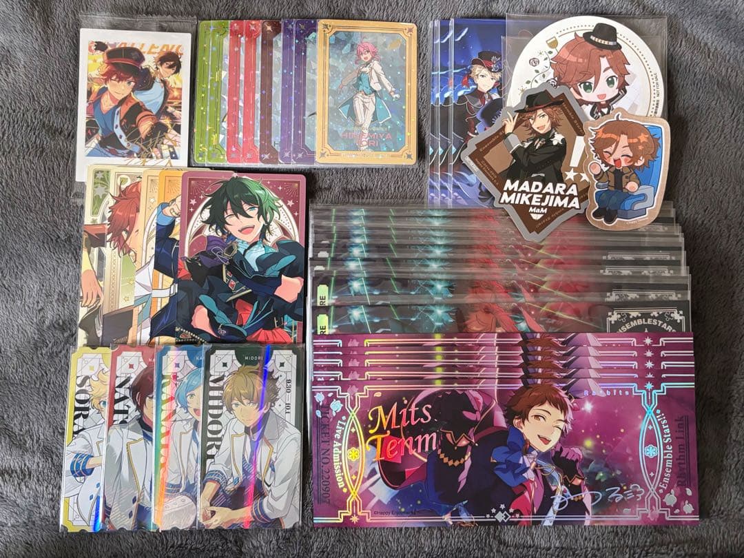 あんスタ 紙類 まとめ売り - メルカリ
