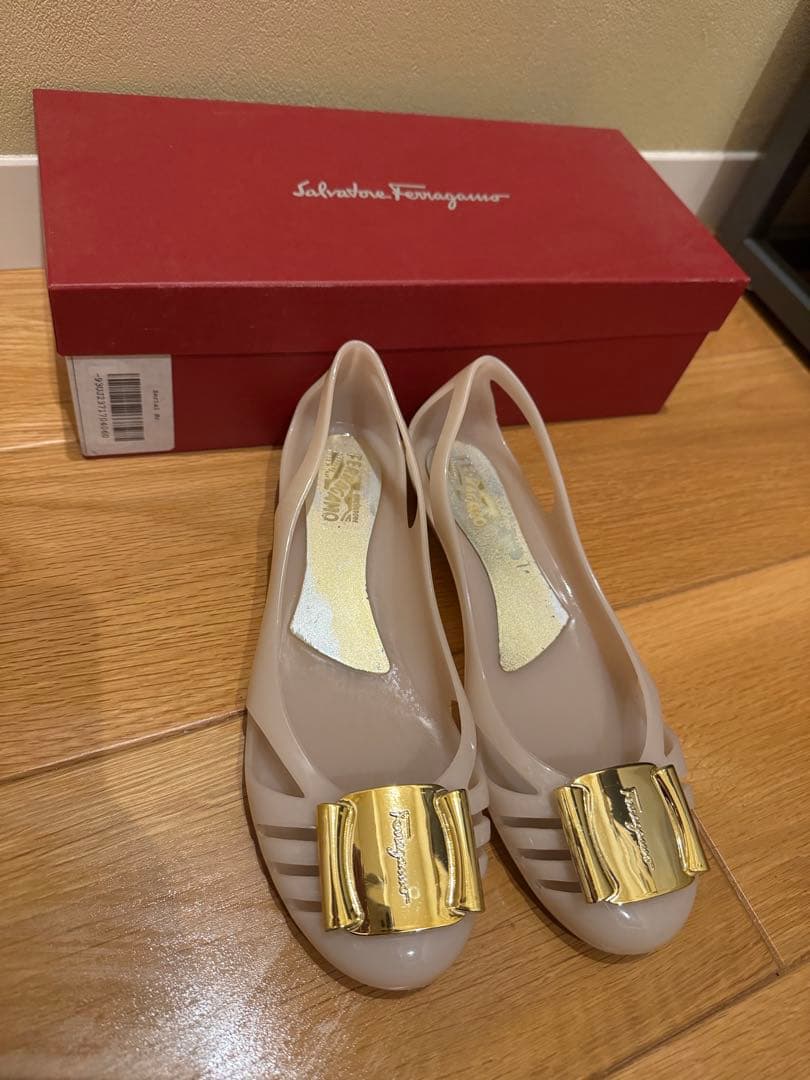 Salvatore Ferragamo ベージュパンプス最終値下げ❗️早い者勝ち
