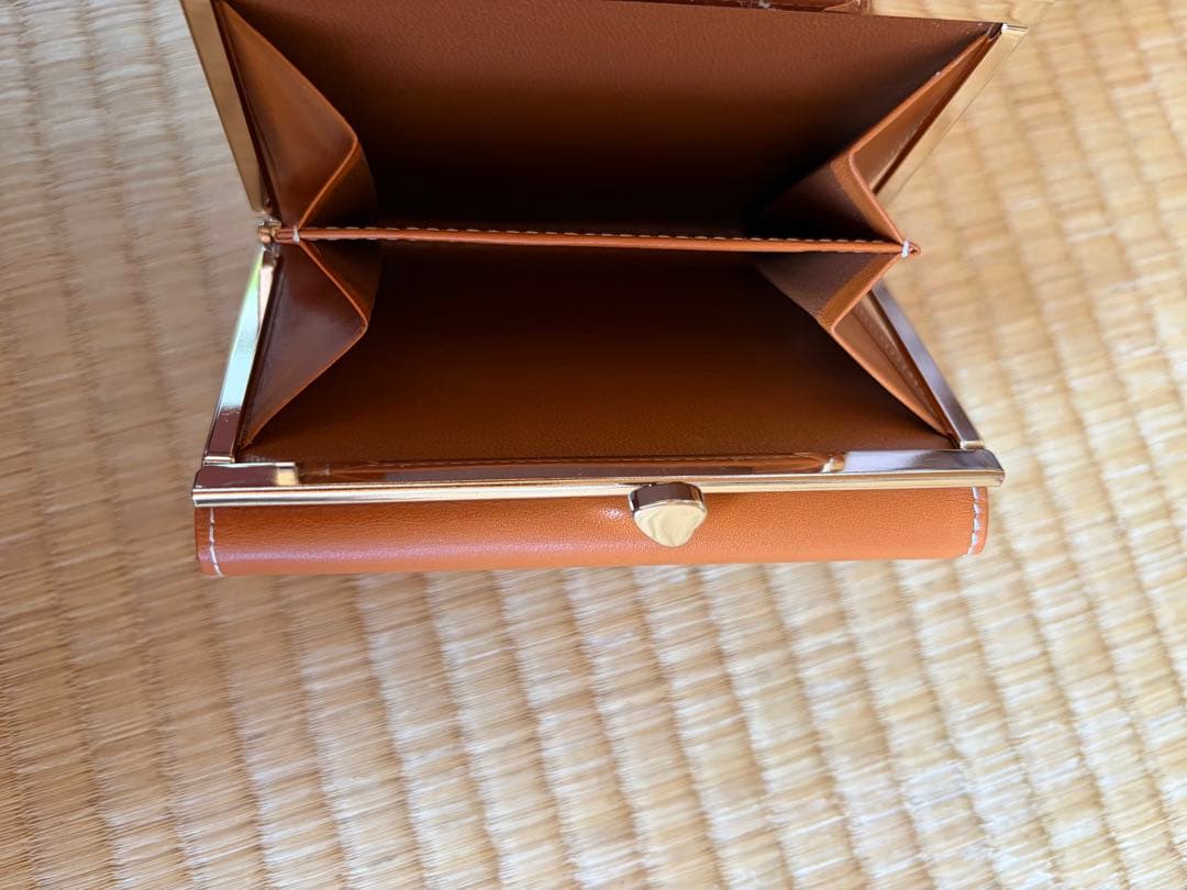 美品】Kitamura キタムラ 二つ折り財布 がま口 レザー キャメル - メルカリ