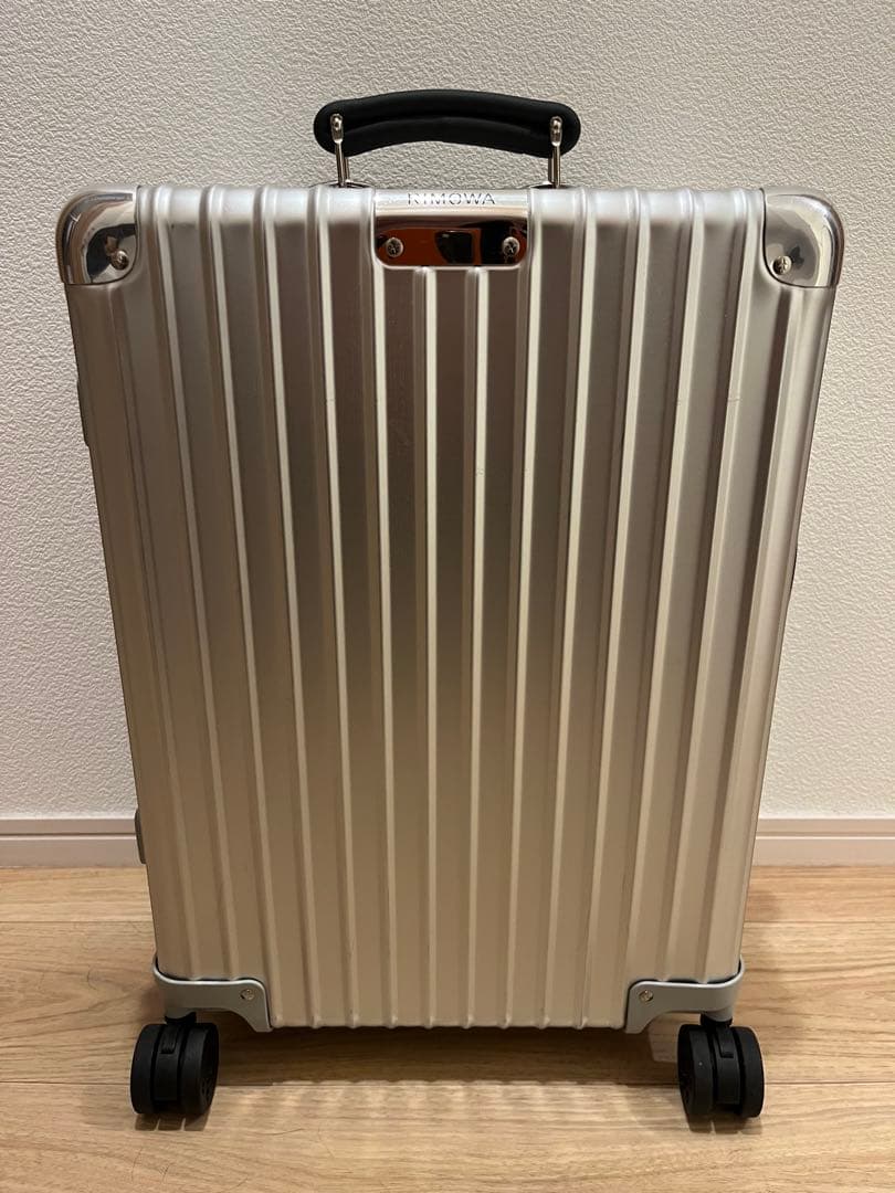 極美品 RIMOWA CLASSIC CABIN クラシックキャビン 楽天市場】リモワ キャビン クラシックの通販