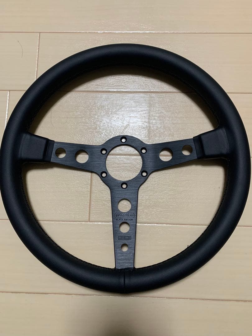 パーツ MOMO prototipo blackedition Momo 350mm Prototipo Steering Wheel - Black Edition - JHPUSA