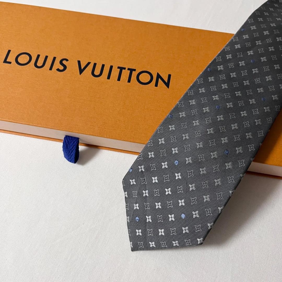 美品 LOUIS VUITTON ルイヴィトン ネクタイ グレー モノグラム - メルカリ