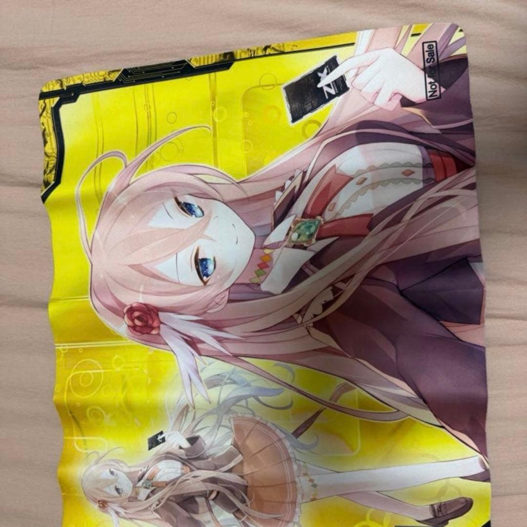 マスカット出品　まとめ買い4枚プレイマット Amazon.co.jp: 国産 九州産 ぶどう シャインマスカット 4パック 約