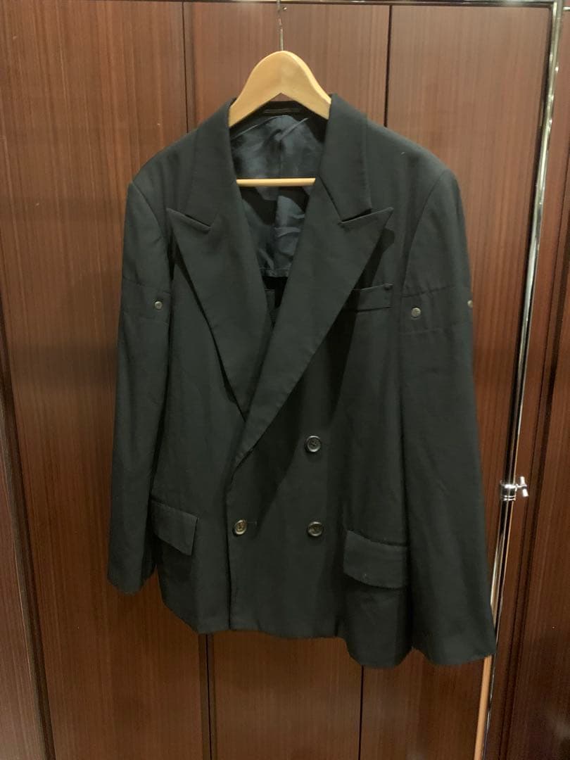 あ*め様 ヨウジヤマモト ダブルブレスト テーラードジャケット 黒 Yohji Yamamoto（ダブル ・ テーラードジャケット）のフリマアイテム一覧