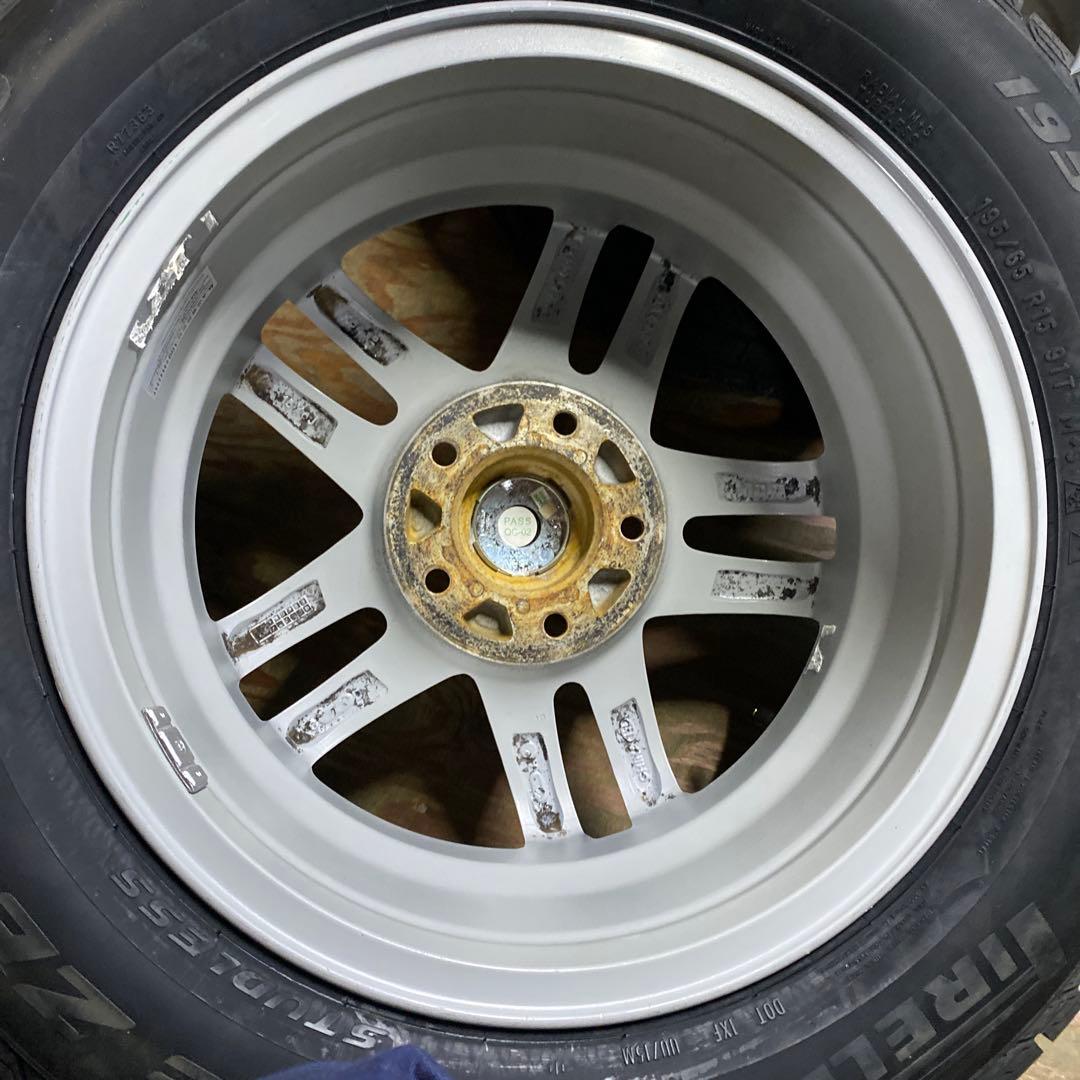 ◇新品ピレリ195/65R15+中古アルミスタッドレスセット80ノア