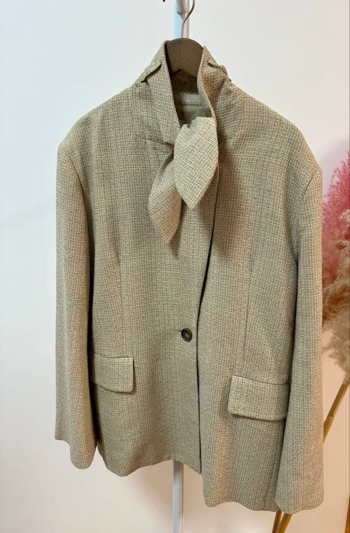 クラネ正規品❗️新品紙タグ付き⭐️BOW TIE ARRANGE JACKET - メルカリ