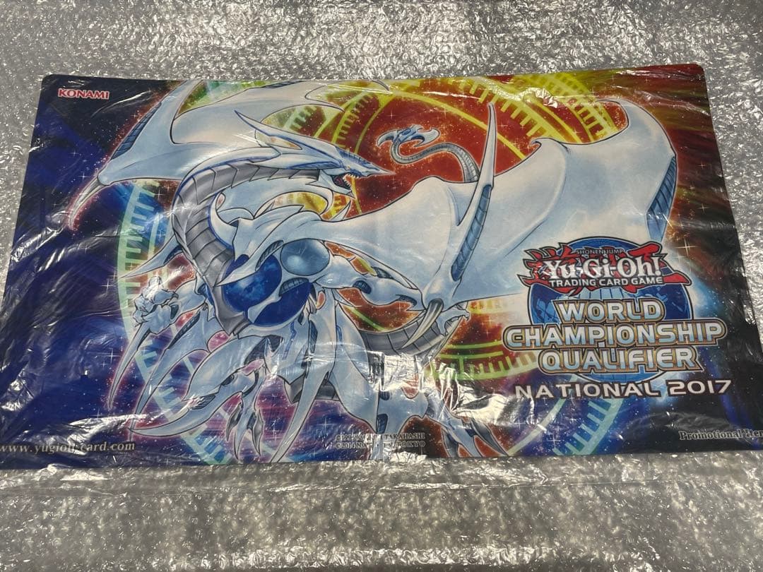 2025年製 残91% 遊戯王 コズミックブレイザードラゴン プレイマット