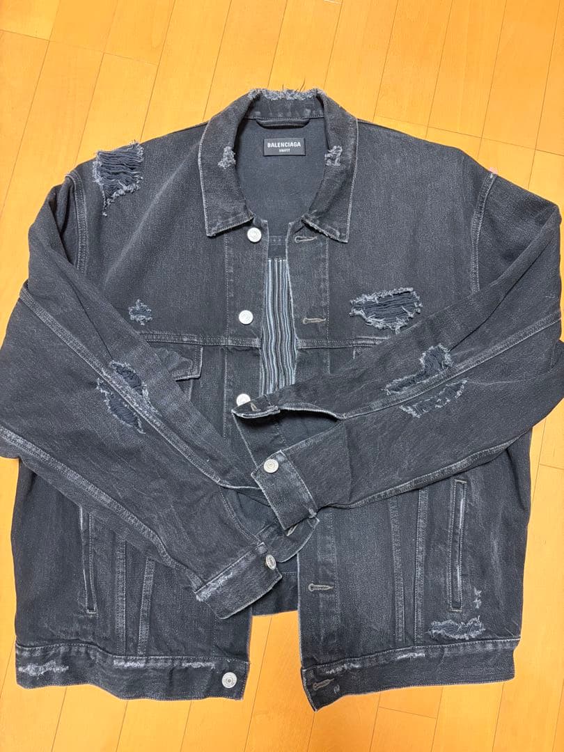 BALENCIAGAバックバーコード刺繍ラージフィットデニムジャケット 21AW【BALENCIAGA】BARCODE LARGE FIT ジャケット Gジャン (BALENCIAGA