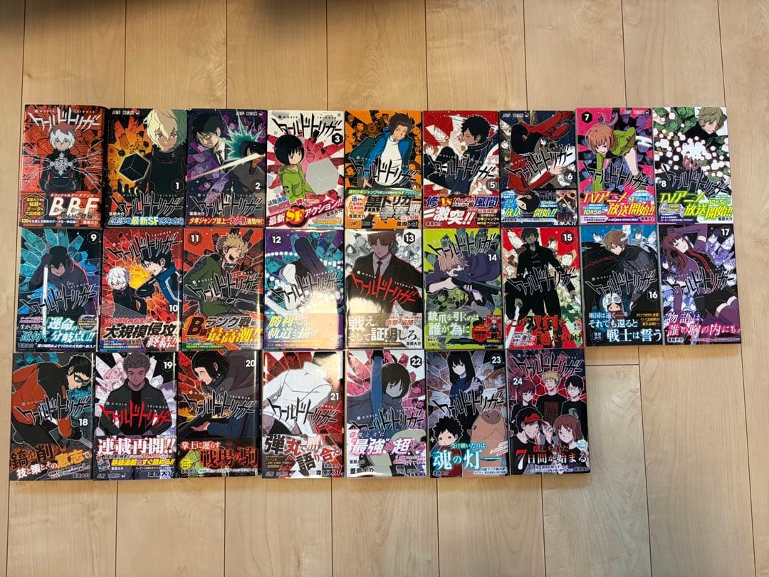 ワールドトリガー 1〜24巻+ファンブック(ほぼ初版) ワールドトリガー 1〜24巻+ファンブック(ほぼ初版) - メルカリ