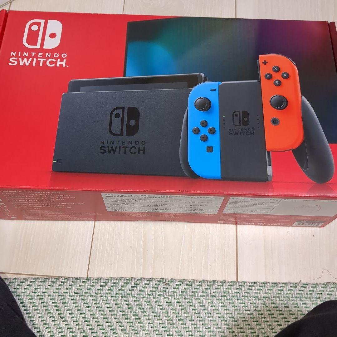 美品　2021年製　Nintendo Switch 本体 　ジョイコン付き Amazon.co.jp: 【整備済み品】 Nintendo Switch Joy-Con(L) ネオン