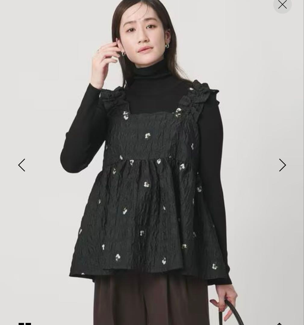 新品未使用⭐︎フラワー ジャガード キャミソール　united arrows UNITED ARROWS（ユナイテッドアローズ） キャミソール スクエア