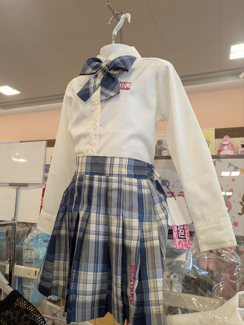 未使用】コギャル バースデー KOGYARU 制服 140 レッグウォーマー