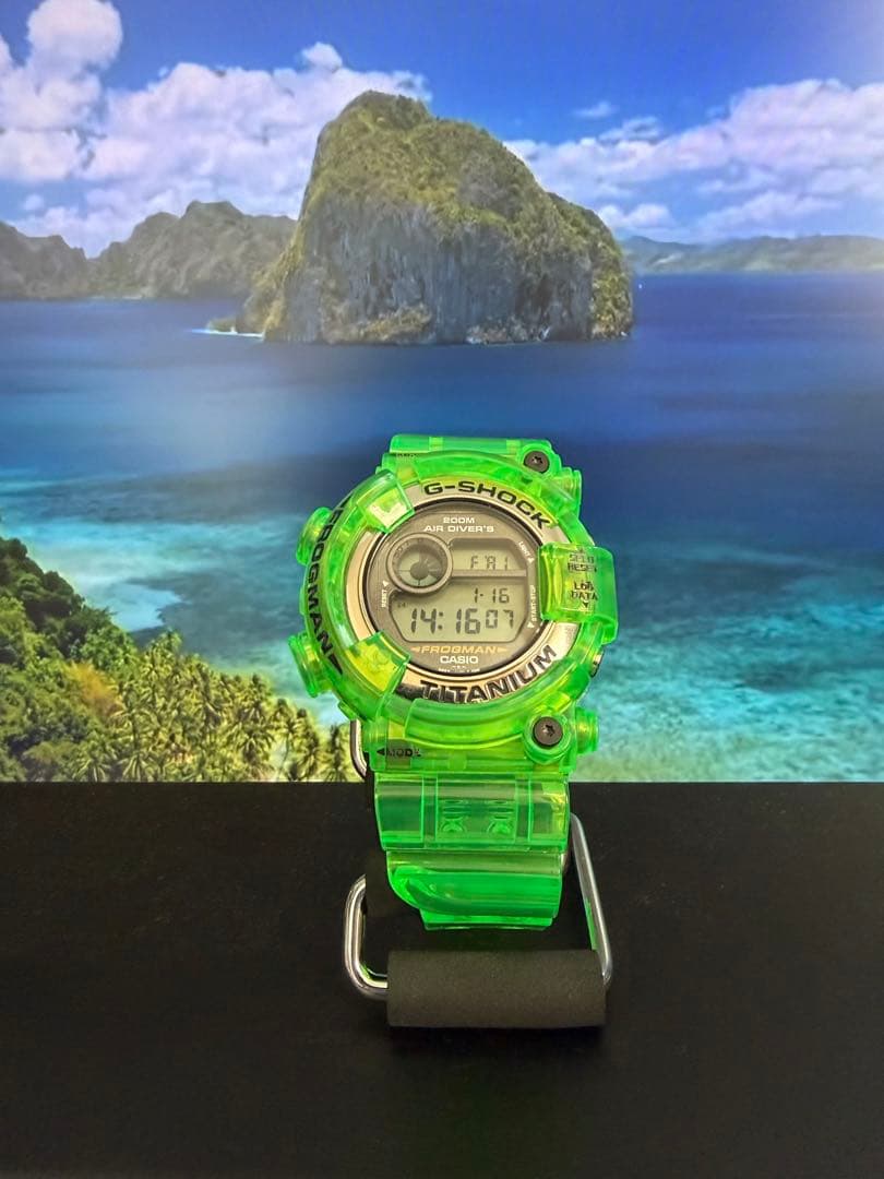 CASIO G-SHOCK FROGMAN DW-8200 ベゼル・バンド交換品 G-SHOCK DW-8200-1A 定番蛙 FROGMAN(フロッグマン)バンド(ベルト) 2本
