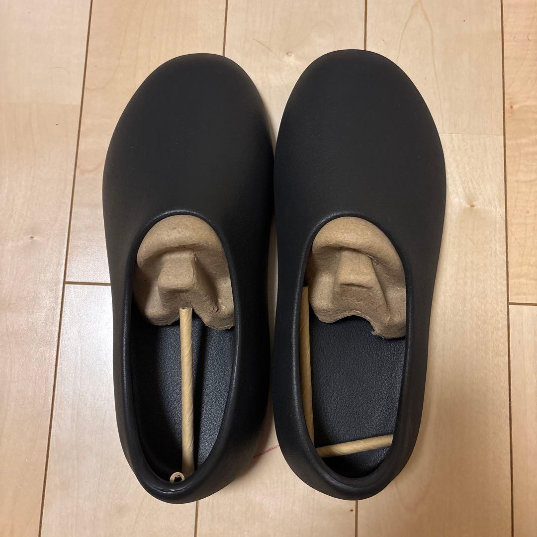 YEEZY SLIDE イージー スライド YZY SL-01 黒 カニエ - メルカリ
