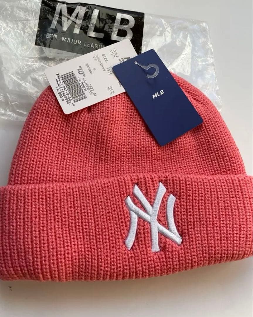 MLB ニューヨーク・ヤンキース ニット帽 ピンク新品 - メルカリ